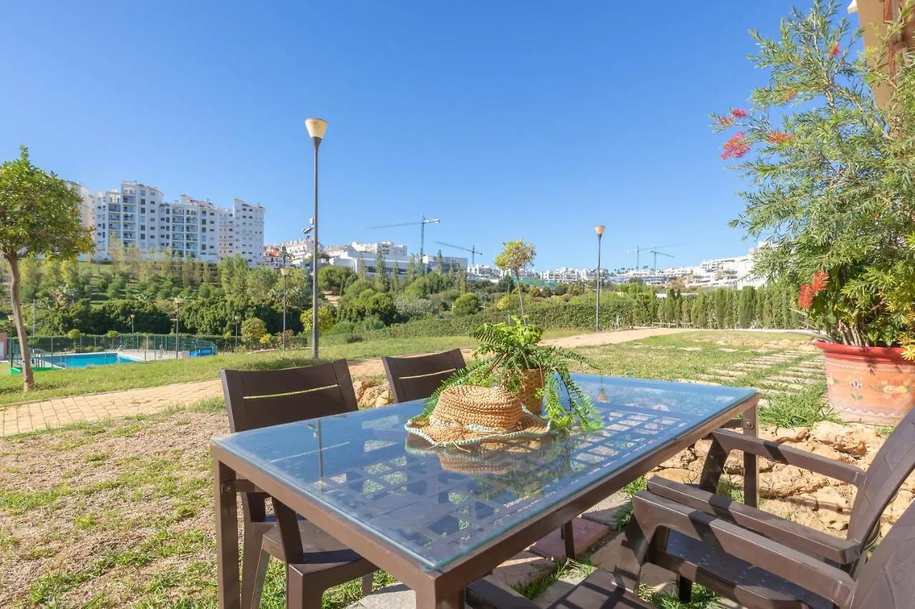 Apartamento Estepona Lll 0*,  İspanya